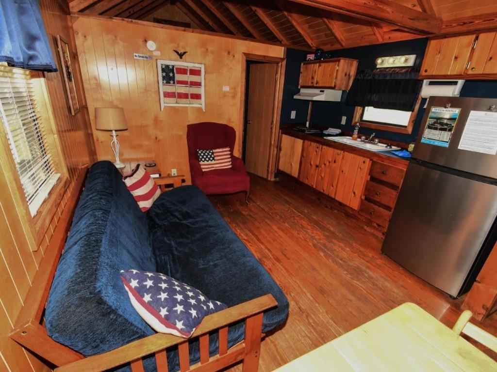 Lakeview Cedar Cabin - Uncle Sams Cabin - 3 Mead Bagian luar foto